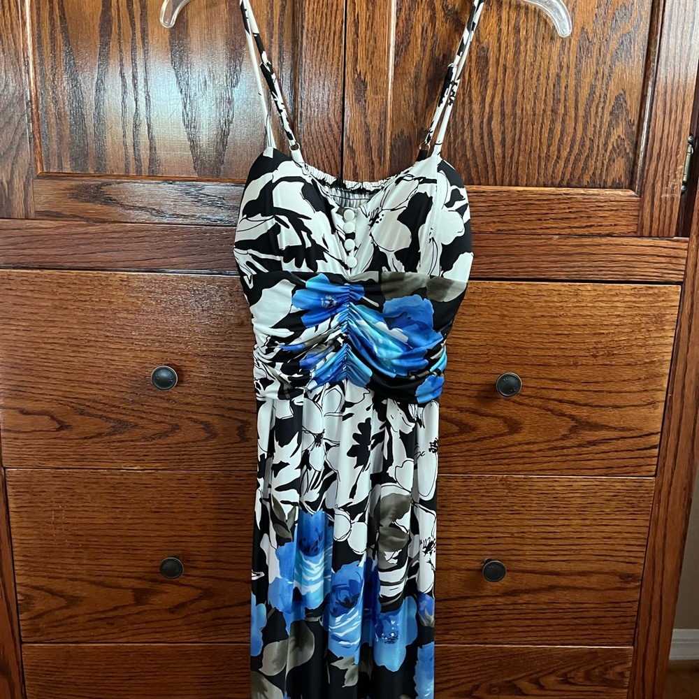 Floral Blue and Black Women's Sun Dress